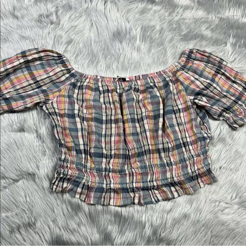 American Eagle Plaid Smocked Peasant Crop Top Size Medium